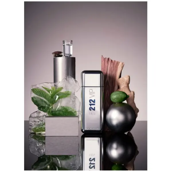Carolina Herrera 212 Vip Men EDT 100 ml Erkek Parfümü