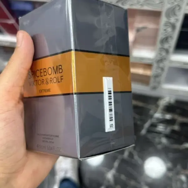 Viktor Rolf Spicebomb Extreme EDP 90ML Erkek Parfüm